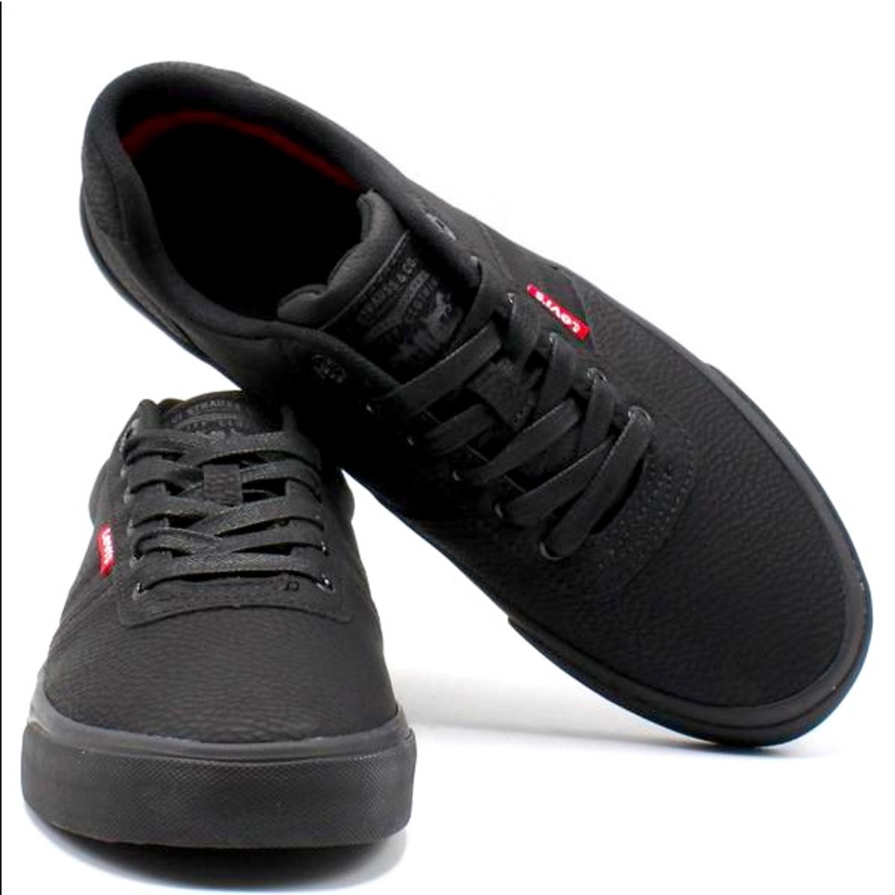 LEVI'S Men's Miles Tumbled Wx Perforated Sneaker